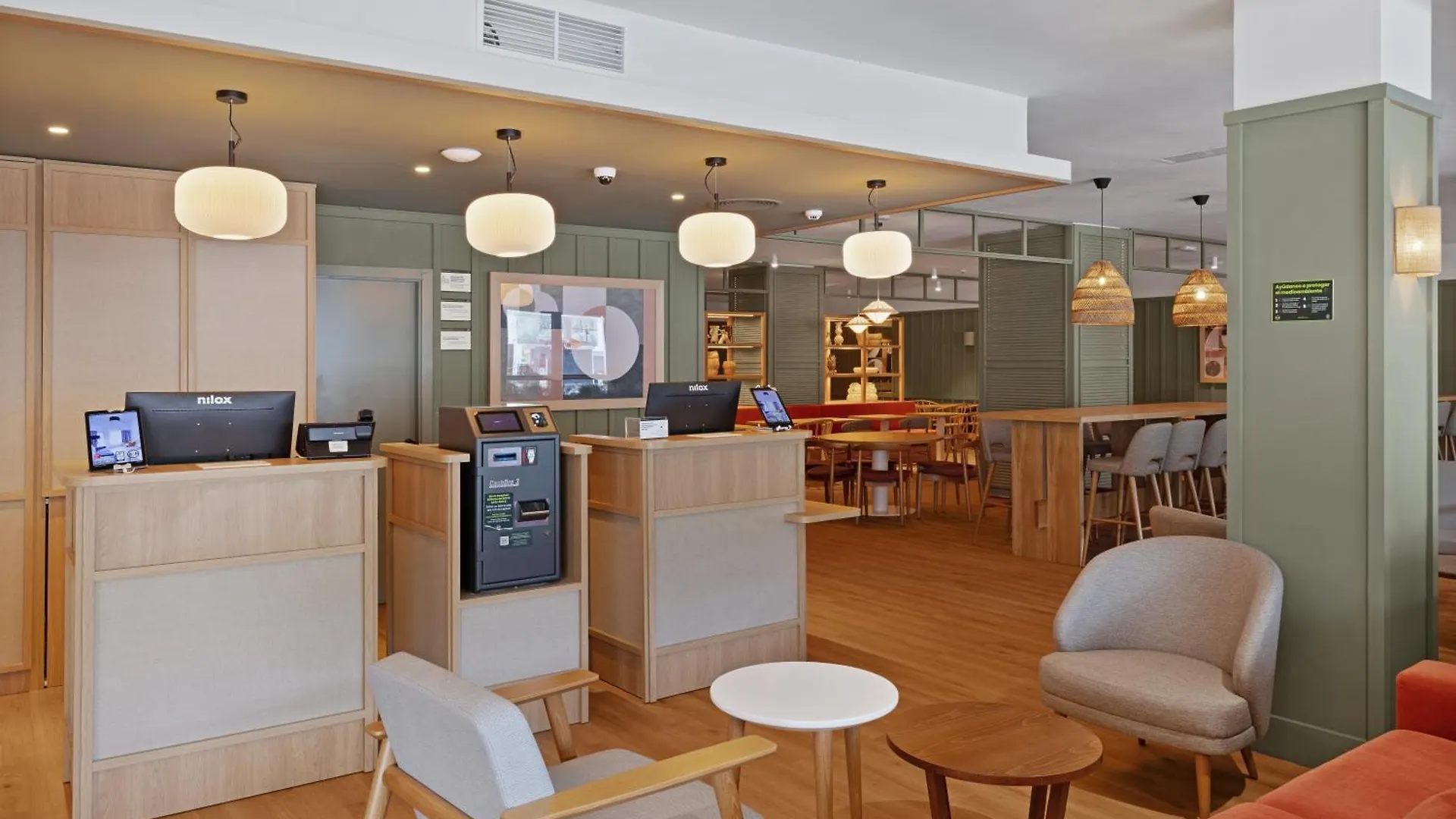 B&B Hotel Donostia Aeropuerto location